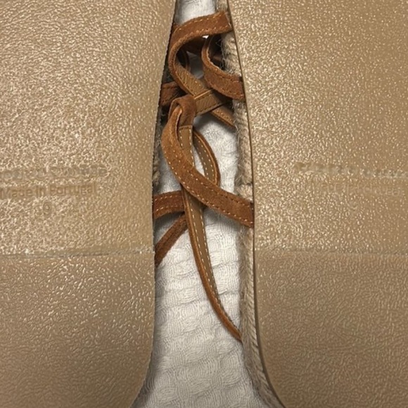 Brochu Walker Shoes | The Dawson Espadrilles Sandal Whiskey Color - Picture 8 of 8